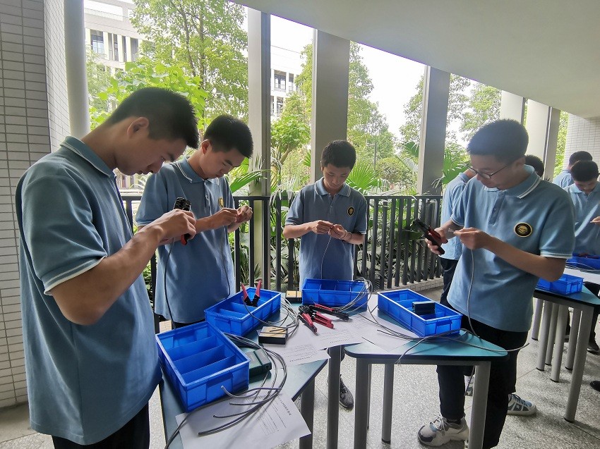 制作双绞线 1.jpg